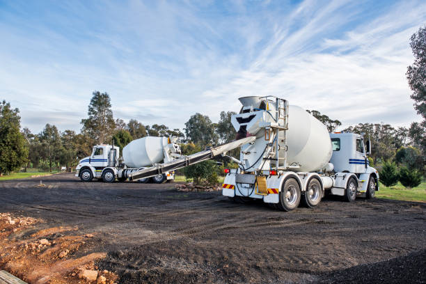 Best Concrete Sidewalk Installation  in Saratoga, CA
